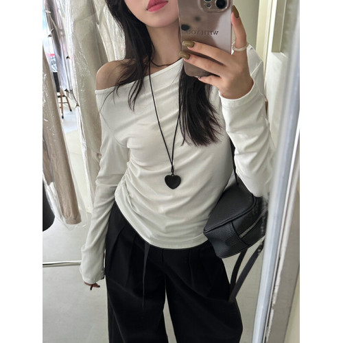 安可拉紅色斜肩上衣女鞦季修身一字領長袖T恤打底衫辣妹露肩內搭