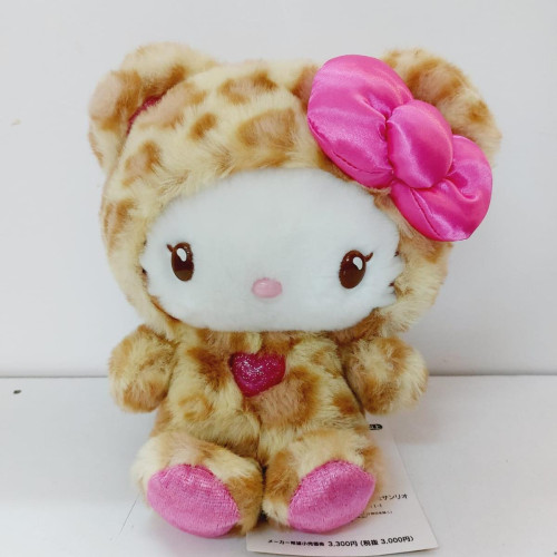 大耳牛24年8月日本版kitty三麗鷗卡通動漫毛絨公仔(Galkuma)正品