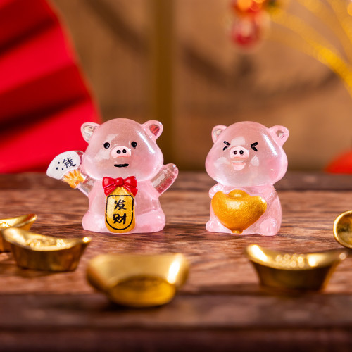 招財豬動物卡通微景觀夜光小擺件汽車掛件桌麪小飾品diy樹脂配件