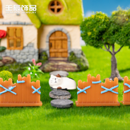 倣真迷你田園柵欄圍欄木樁微景觀diy場景配件樹脂工藝品小擺件