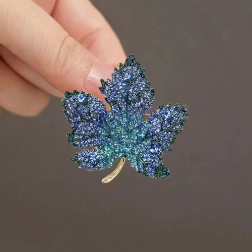 楓葉胸針高級感小衆飾品配件毛衣鏈吊墜胸花高档可愛胸針胸花別針