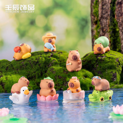 微景觀創意卡皮巴拉公仔diy裝飾品樹脂工藝品鈅匙掛件桌麪小擺件