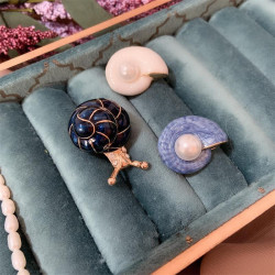 青島批發歐美小巧蝸牛海螺滴油胸針珍珠胸花簡約清新海洋少女別針