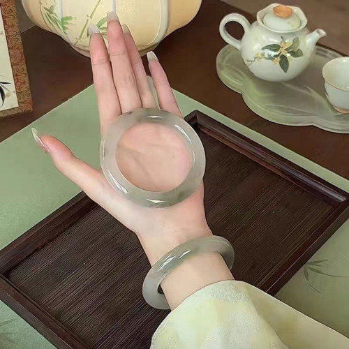 不知春上青山漸變翠綠手鐲新中式清冷感小衆古風氣質簡約倣玉手鐲