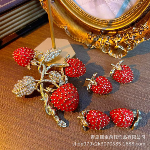 小清新水果草莓耳釘復古琺瑯鑲鑽高級感中古vintage胸針衣服配飾