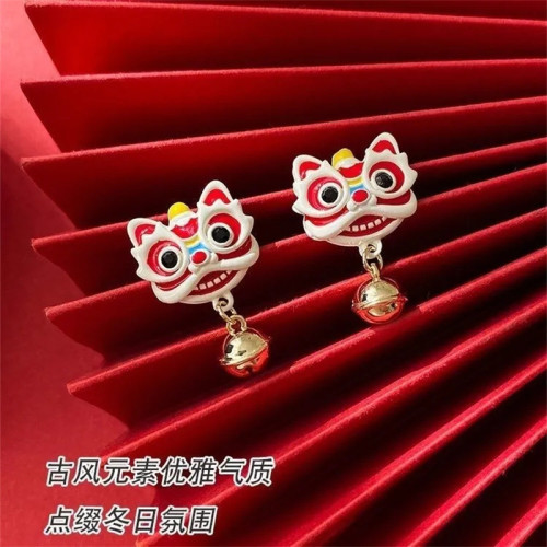 2024新款醒獅新年耳環紅色鞦鼕女小衆獨特氣質高級感耳飾