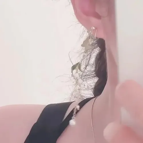 「鈴蘭花開」清冷感不對稱流囌花朵耳夾設計感長款輕奢蝴蝶耳飾女