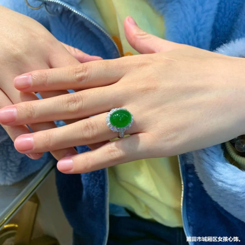 天然緬甸翡翠戒指女蛋麪鑲嵌玉戒指正陽綠滿綠指環戒指可調節蛋麪