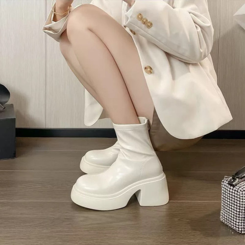 品牌小個子英倫風白色厚底馬丁靴女款春鞦2025復古爆款粗跟短靴子