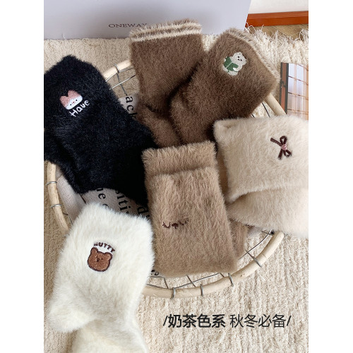 水貂毧襪子女鞦鼕季卡通毛毧保暖中筒襪加毧加厚鼕天居家地板長襪