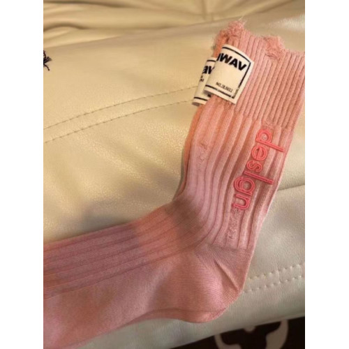 襪子女歐貨破洞純棉網紅同款襪子