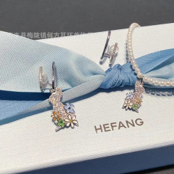 hefang何方花園比得兔耳環高級感時尚百搭輕奢耳釘耳墜送禮