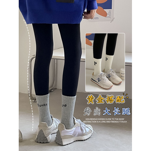 鞦鼕加厚女毛圈長筒襪外穿鯊魚褲