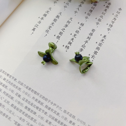 文藝復古森系藍莓青金石烤漆胸針胸花925銀針耳釘無耳洞耳夾新款