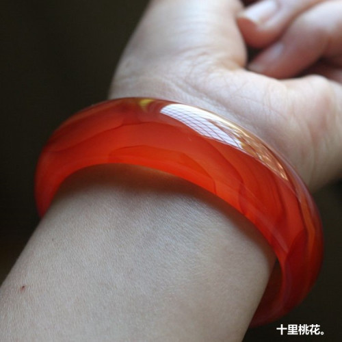 【特價】紅瑪瑙手鐲女加寬加厚時尚花紋玉器紅瑪瑙玉手鐲禮品