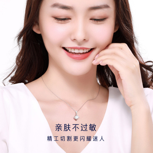 莫桑鑽項鍊女1克拉莫桑石吊墜鎖骨鍊經典四葉草純銀鉑金鎖骨吊墜