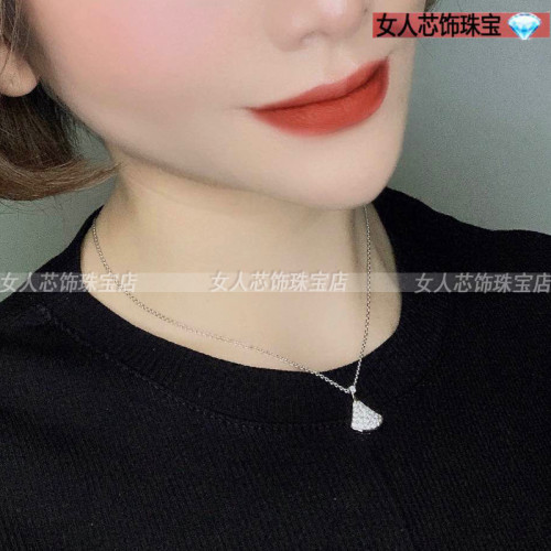 【新品特賣】純銀白金莫桑鑽項鍊裙子鑽石莫桑石吊墜結婚鏈鎖骨鍊