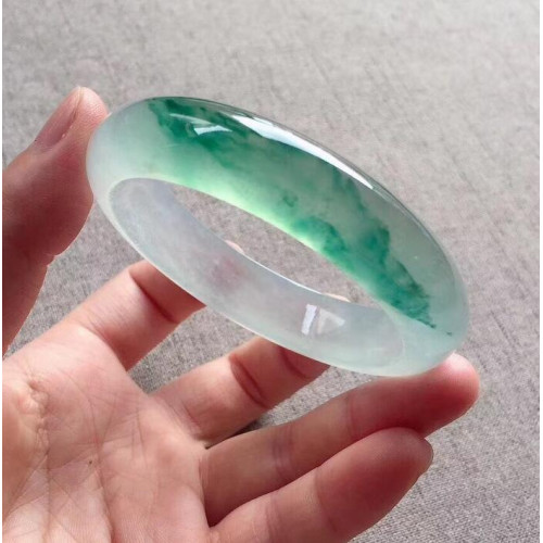天然緬甸冰種飄綠花翡翠手鐲老坑正圈圓條玉鐲子吊墜女款