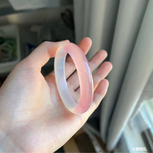 時尚新款高冰漸變粉玉髓手鐲鬱金香半山半水瑪瑙玉石鐲子
