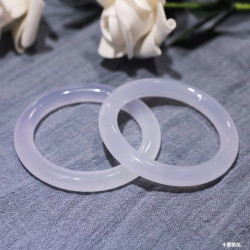 馬達加斯加高冰紫羅蘭玉髓圓條手鐲瑪瑙飄紫玉石鐲子飾品少女