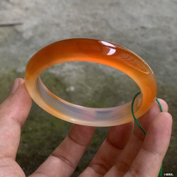 天然原礦馬達加斯加瑪瑙玉髓手鐲首飾品女款半山半水黃瑪瑙鐲子女
