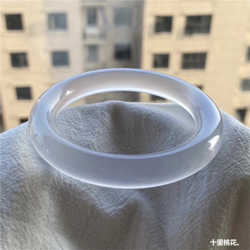 天然高冰馬料高透冷白冰玉髓正圈瑪瑙手鐲少女荔枝凍白月光強螢光