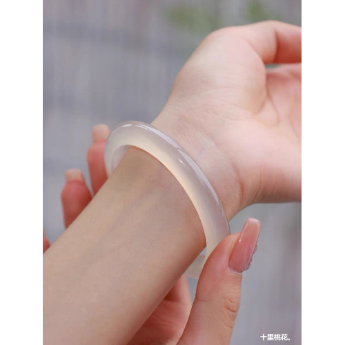 【新品】天然高冰種玉鐲少女款翡翠瑪瑙手鐲高冰玉髓鐲子禮物