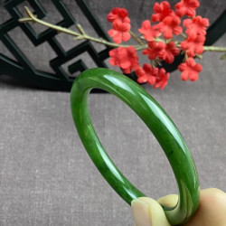 天然俄料和田玉菠菜綠碧玉圓條手鐲玉鐲各種圈口少女款帶證書