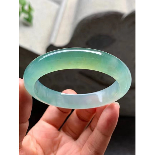 天然翡翠手鐲春彩紫羅蘭飄陽綠色翡翠玉手鐲湖水綠桂花糕玉環