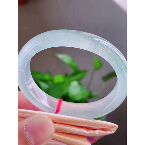 天然翡翠手鐲春彩紫羅蘭飄陽綠色翡翠玉手鐲湖水綠桂花糕玉環